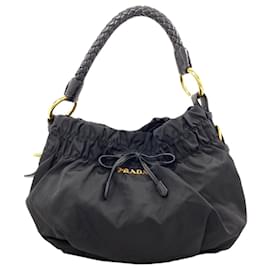 Prada Ribbon Handtasche aus schwarzem Nylon