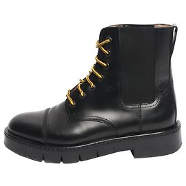 Salvatore Ferragamo Schwarze Schnürstiefeletten aus Leder - Größe EU 39.5