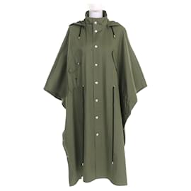Manteau cape militaire avec broderie abeille Christian Dior