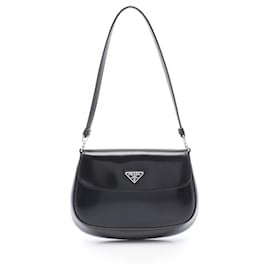 Borsa mini Cleo in pelle nera Prada