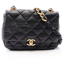 Borsa a mano Chanel Matelassé in pelle nera