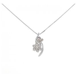 Autre Marque Colar de Flor de Diamantes em Ouro Branco Au750