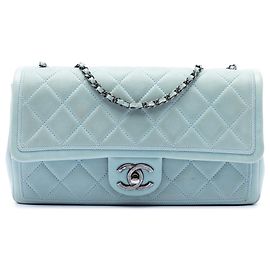 Chanel Blue CC trapuntato in pelle di vitello Single Flap