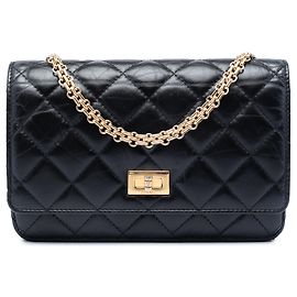 Portafoglio con catena Chanel Black Quilted Aged Calfskin Reissue 2.55