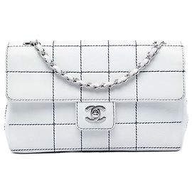 Chanel White Medium Chocolate Bar Lambskin Stitched Flap