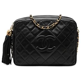 Borsa a tracolla Chanel Black CC in agnello trapuntato con nappa