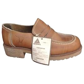 Autre Marque Mocassini in pelle vintage anni '70 nuovo