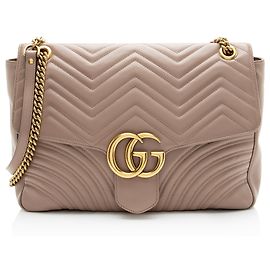 Borsa Gucci Matelasse Leather GG Marmont XL con patta