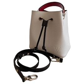Louis Vuitton Noé BB borsa a secchiello in pelle Epi