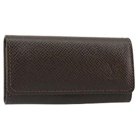 LOUIS VUITTON Taiga Multicles 4 Key Case Grizzly M30528 LV Auth 178406A