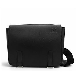 Borsa a tracolla Loewe in pelle nera con logo Anagram