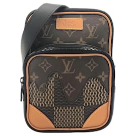 Borsa a tracolla slingback Louis Vuitton Damier Giant Amazon