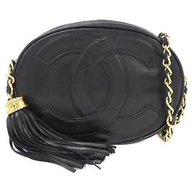 Chanel Schultertasche aus schwarzem Lammleder