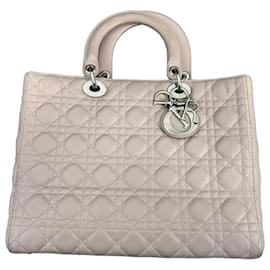 Dior Borsa Lady Dior Medium in Pelle Rosa Pallido