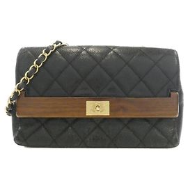 Borsa a tracolla Chanel in pelle di vitello martellata nera