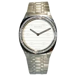 Gucci 25H Wristwatch YA163401