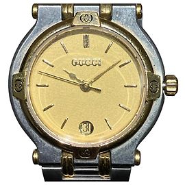 Reloj de pulsera Gucci de cuarzo con esfera dorada