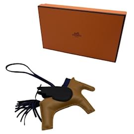 Charm para bolso Hermes Rodeo MM Pegasus - Hermès