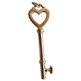 Tiffany & Co. Pendentif Clé Cœur Or Jaune