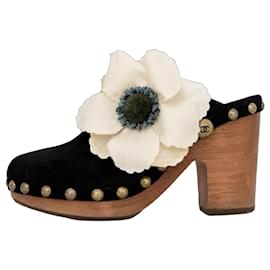 Chanel Spring 2010 Runway Flower Clogs Wooden Mules