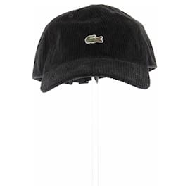 Gorra Lacoste de terciopelo negro