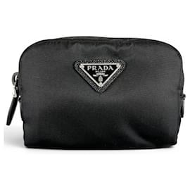 Neceser de cosméticos PRADA en Re-Nylon con logotipo Triangle