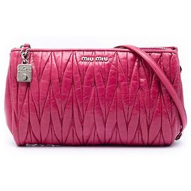 Miu Miu Matelassé Nappa Chain Crossbody Tasche in Pink