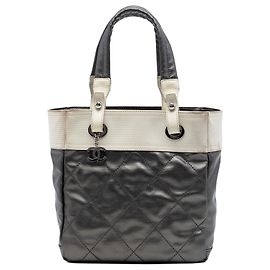 Tote Paris Biarritz Chanel Gray Small Bicolor in Coated Canvas Trapuntato