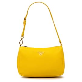 Pochette Prada in Vitello Daino giallo