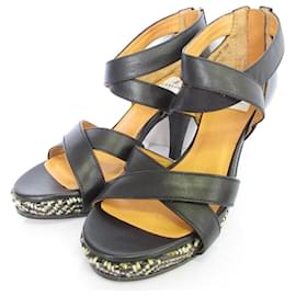 Lanvin en Bleu Ledersandalen
