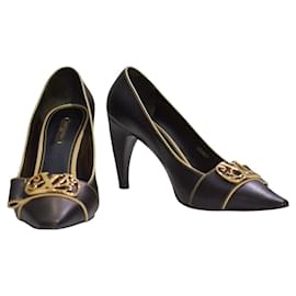 Louis Vuitton Baroque LV Logo Pumps Schwarz