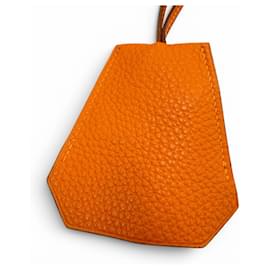 Collier Clochette en cuir vintage Hermes - Hermès