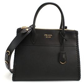 Bolso Tote 2-Way en cuero Saffiano negro Prada