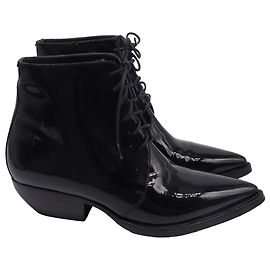 Stivaletti Theo di Saint Laurent in vernice nera