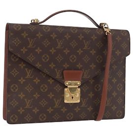 LOUIS VUITTON Monogram Porte Documents Bandouliere Bag M53338 LV Auth 184557