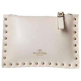 Valentino Garavani Rockstud Clutch