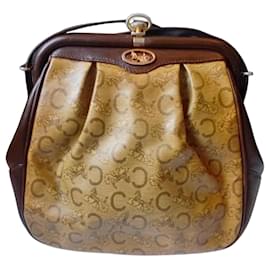 Celine Triomphe Monogram Canvas Schultertasche - Céline
