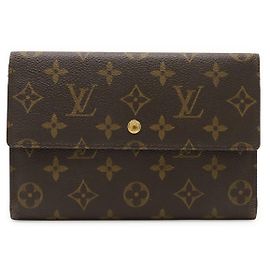 Louis Vuitton Pochette Passport Monogram Trifold Wallet