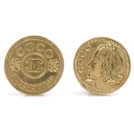 Chanel Mademoiselle Gold Clip-Ohrringe