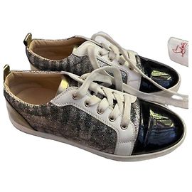 Zapatillas Christian Louboutin de purpurina y charol