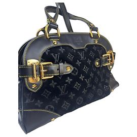 Sac Le Radieux en daim et cuir monogramme Louis Vuitton