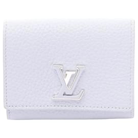 Cartera de doble pliegue Louis Vuitton Portefeuille Capucines Tiny