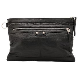 Balenciaga Pochette in pelle nera