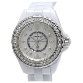 Chanel J12 Diamond Bezel Damenuhr