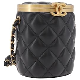 CHANEL Matelasse Chain Vanity Bag Lamb Skin Black Gold CC Auth 187609SAM