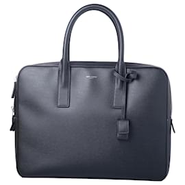 Valigetta in pelle di vitello martellata nera Museum Saint Laurent