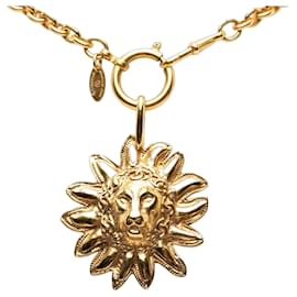Collana con pendente a catena con motivo leone Chanel Coco Mark