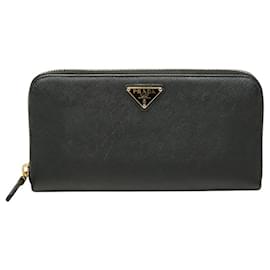 Cartera larga de cuero Saffiano negro Prada