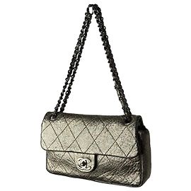 Chanel Le Marais Flap Pele de Cordeiro Metálica