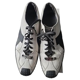 Dior Sneakers Basse in Pelle Bianco e Nero